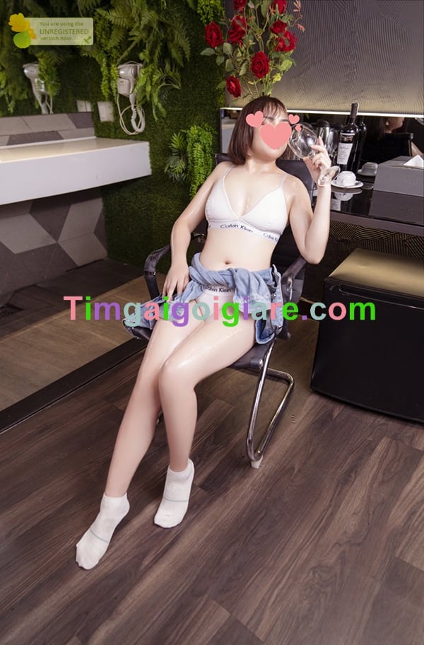Gái gọi giá rẻ huyện Lương Tài chiều khách nhiệt tình tắm chung hình 1 Gái gọi giá rẻ huyện Lương Tài chiều khách nhiệt tình tắm chung hình