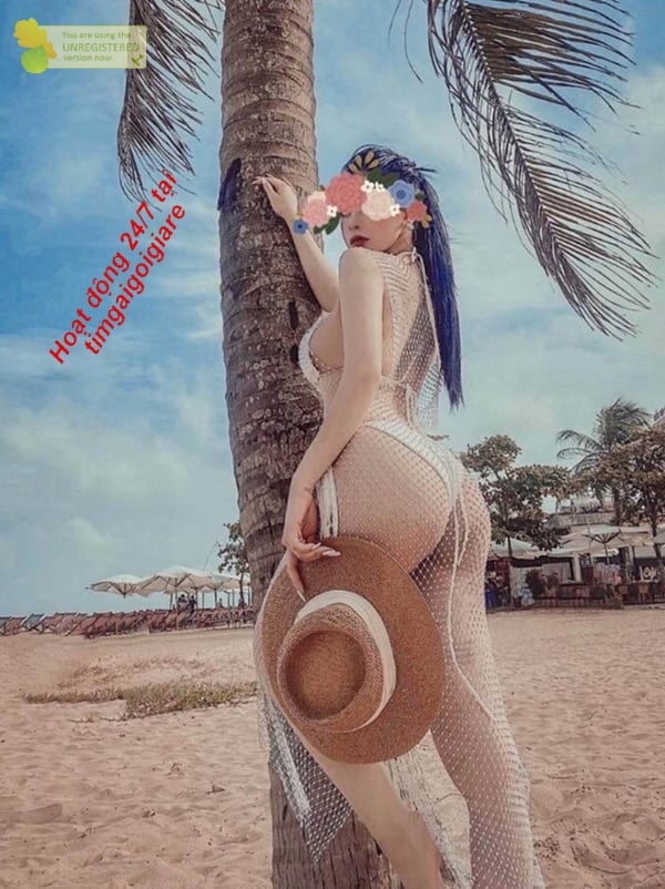 Em gái gọi Võ Vân Phương gái quê da trắng ngực căng cho vuốt ve thỏa mãn hình 3 Em gái gọi Võ Vân Phương gái quê da trắng ngực căng cho vuốt ve thỏa mãn hình 2